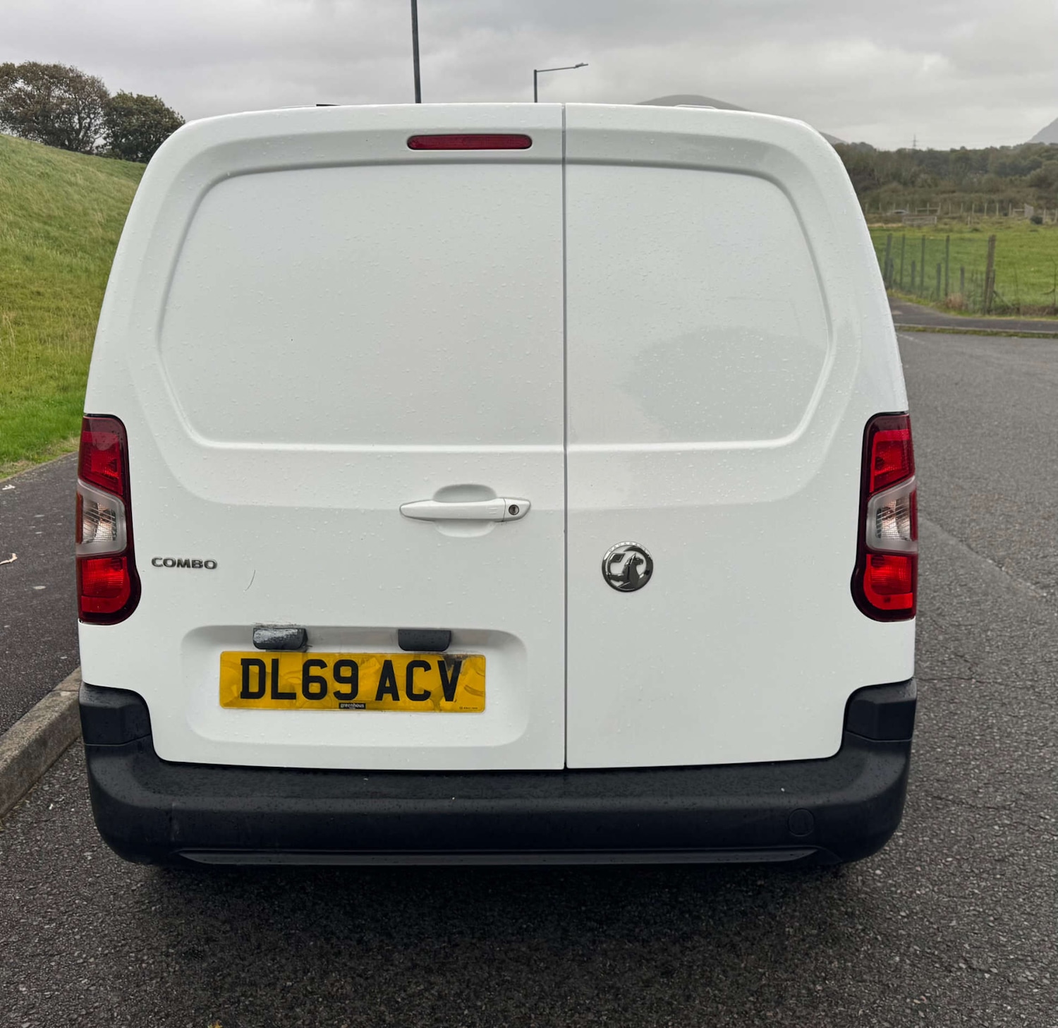 Used Vauxhall Combo 2019 for sale - 76159760: Photo 5