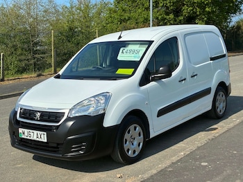 Used Peugeot Partner 2018 for sale - 78386130: Photo