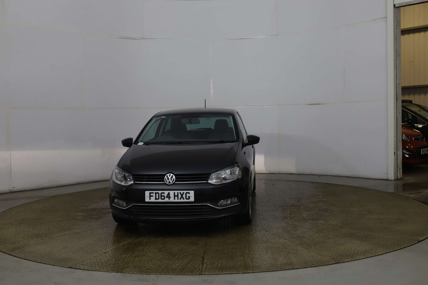 Used Volkswagen Polo 2014 for sale - 77195248: Photo 2