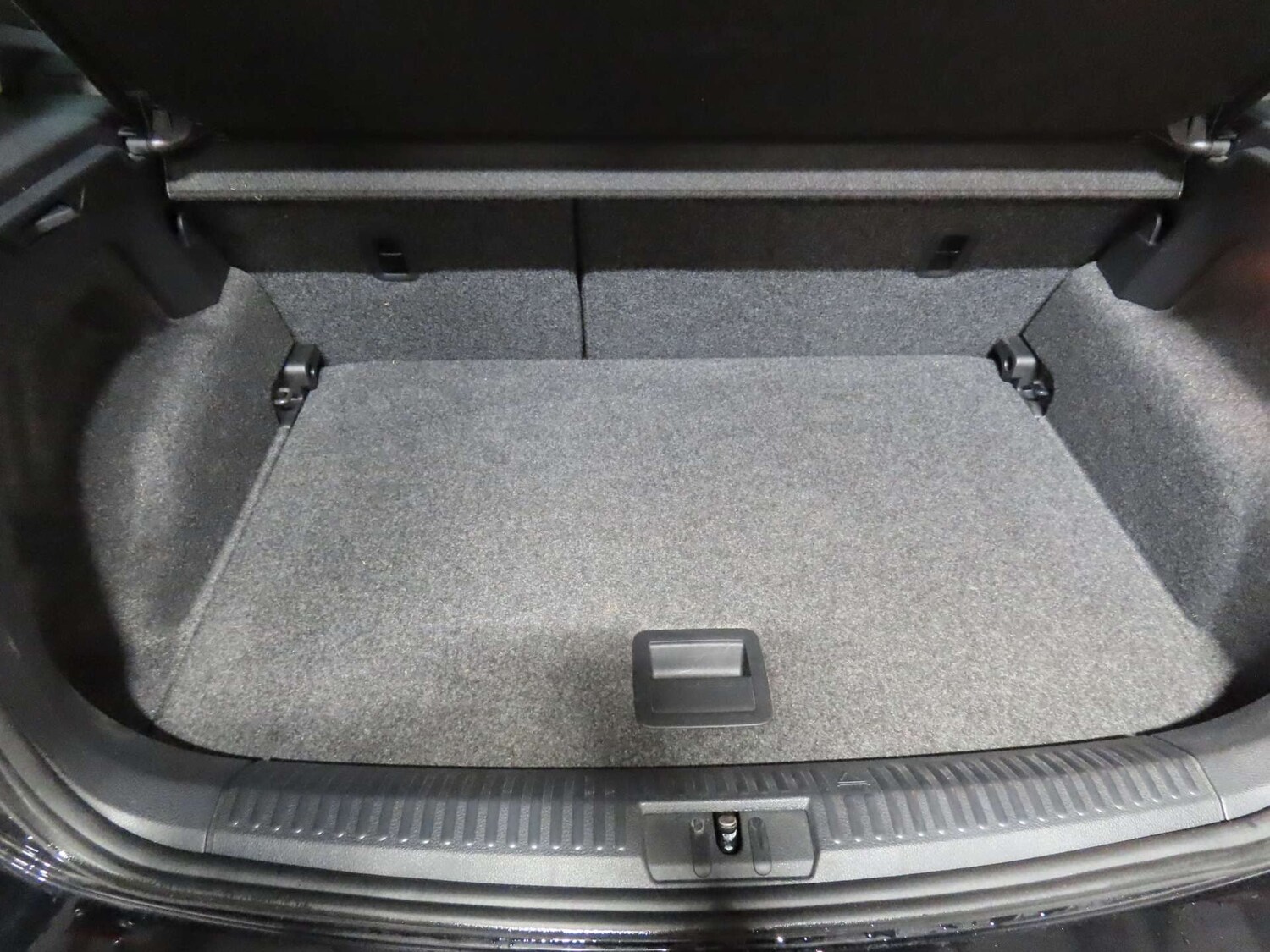 Used Volkswagen Polo 2014 for sale - 77195248: Photo 9