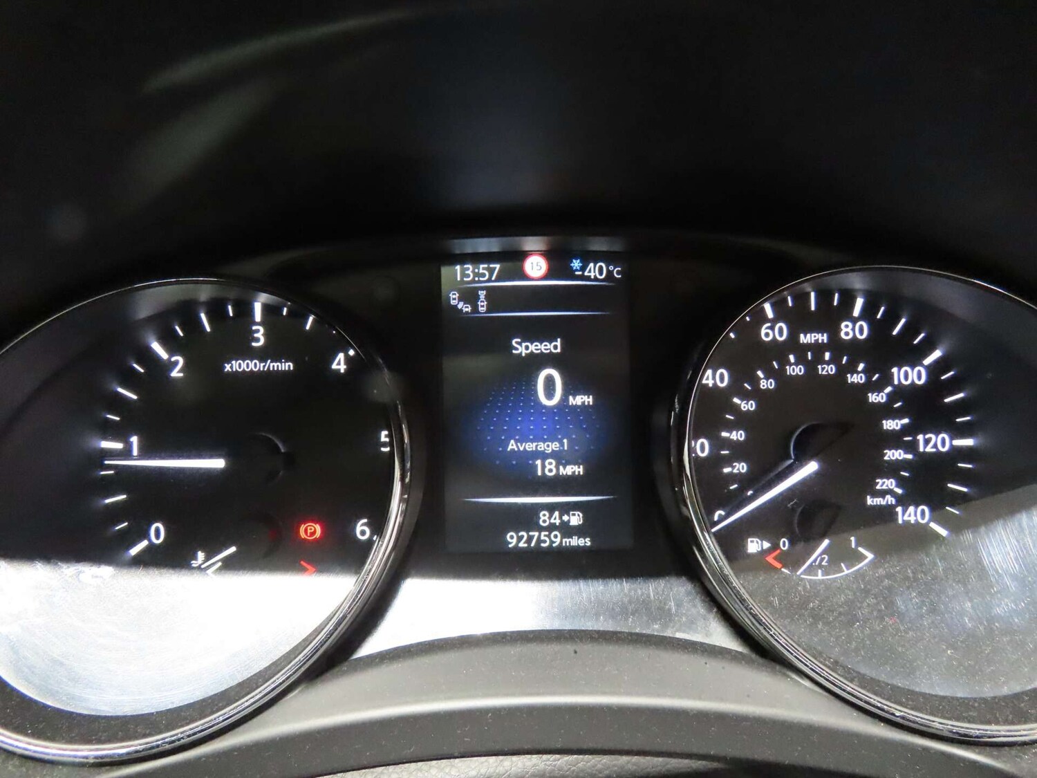 Used Nissan Qashqai 2015 for sale - 77742660: Photo 11