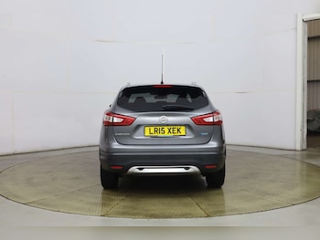 Used Nissan Qashqai 2015 for sale - 77742660: Photo