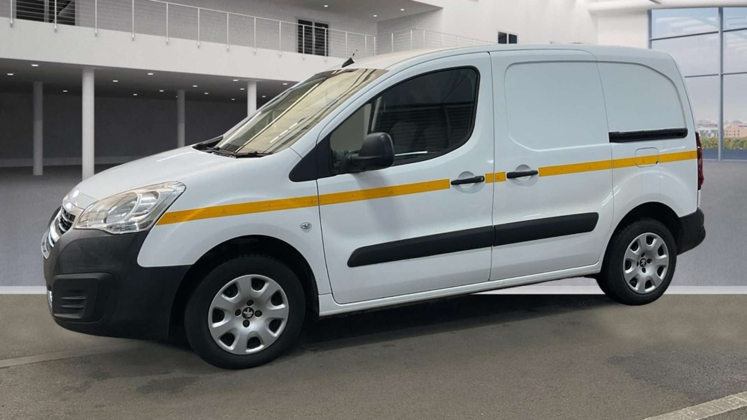Used Peugeot Partner 2018 for sale - 76946882: Photo 5
