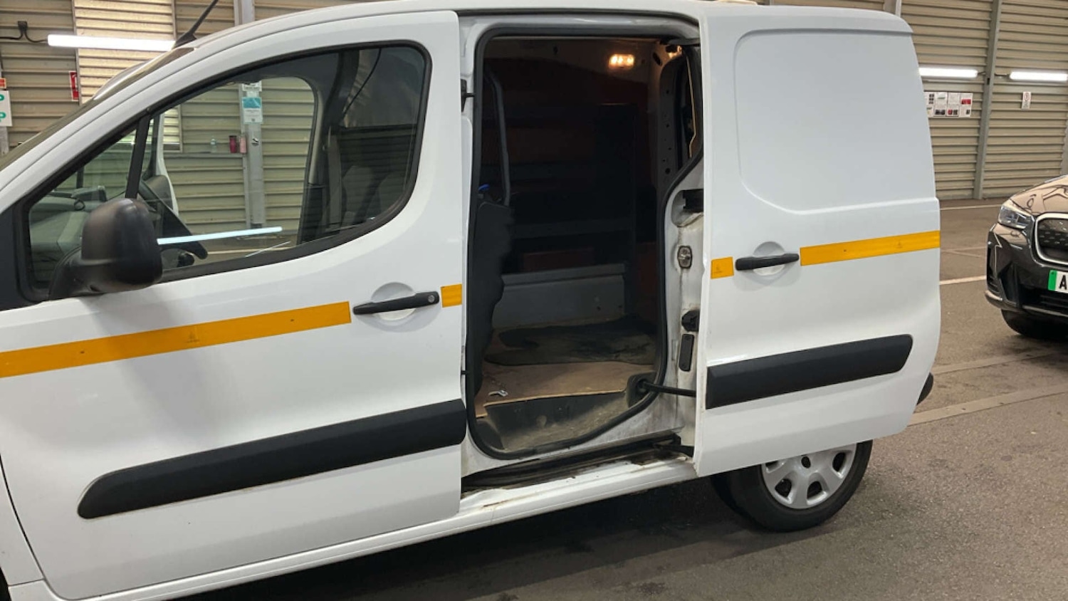 Used Peugeot Partner 2018 for sale - 76946882: Photo 8