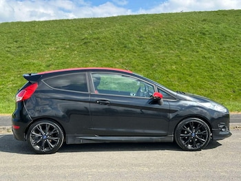 Used Ford Fiesta 2014 for sale - 78310186: Photo