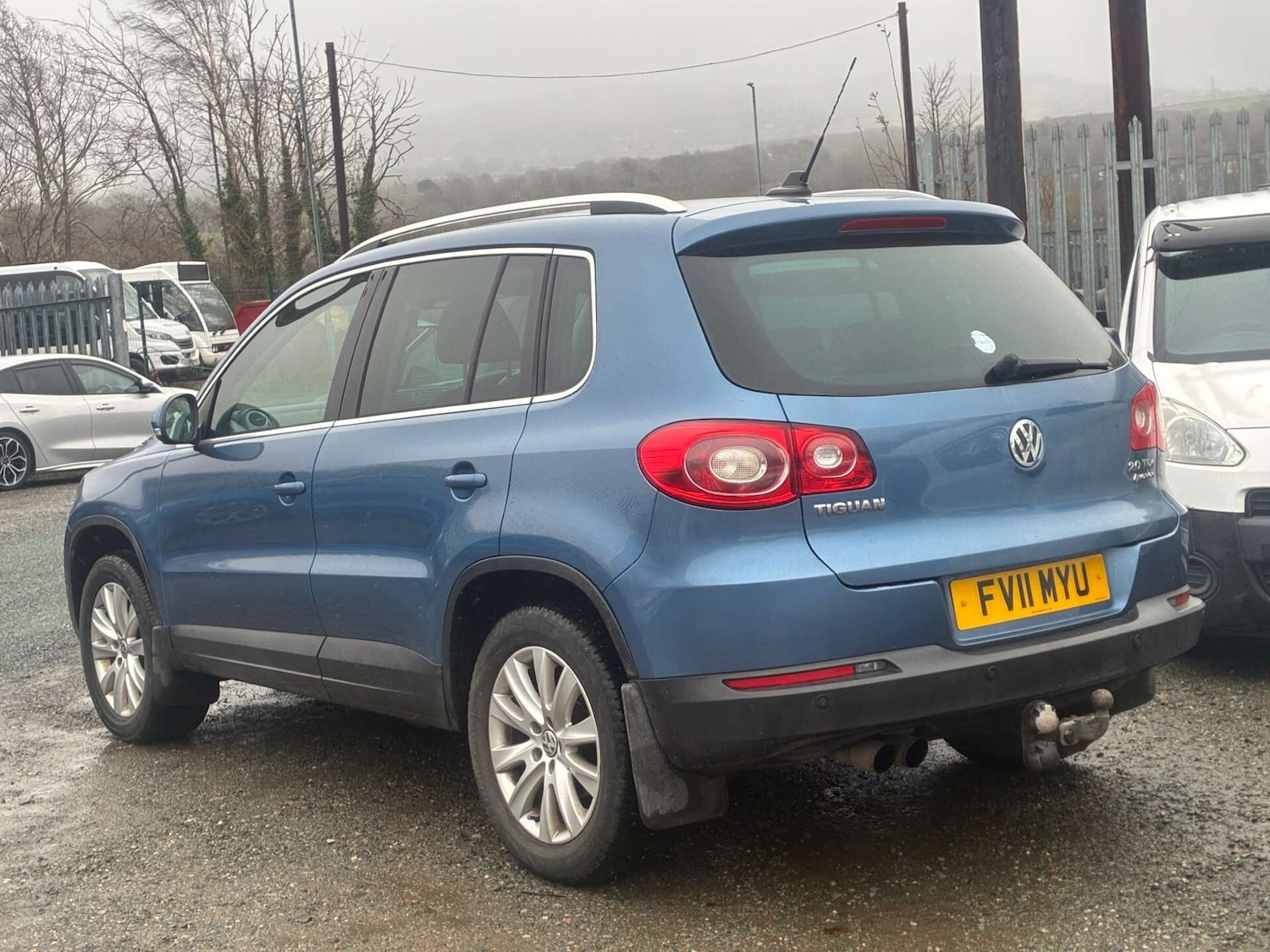 Used Volkswagen Tiguan 2011 for sale - 77165135: Photo 2