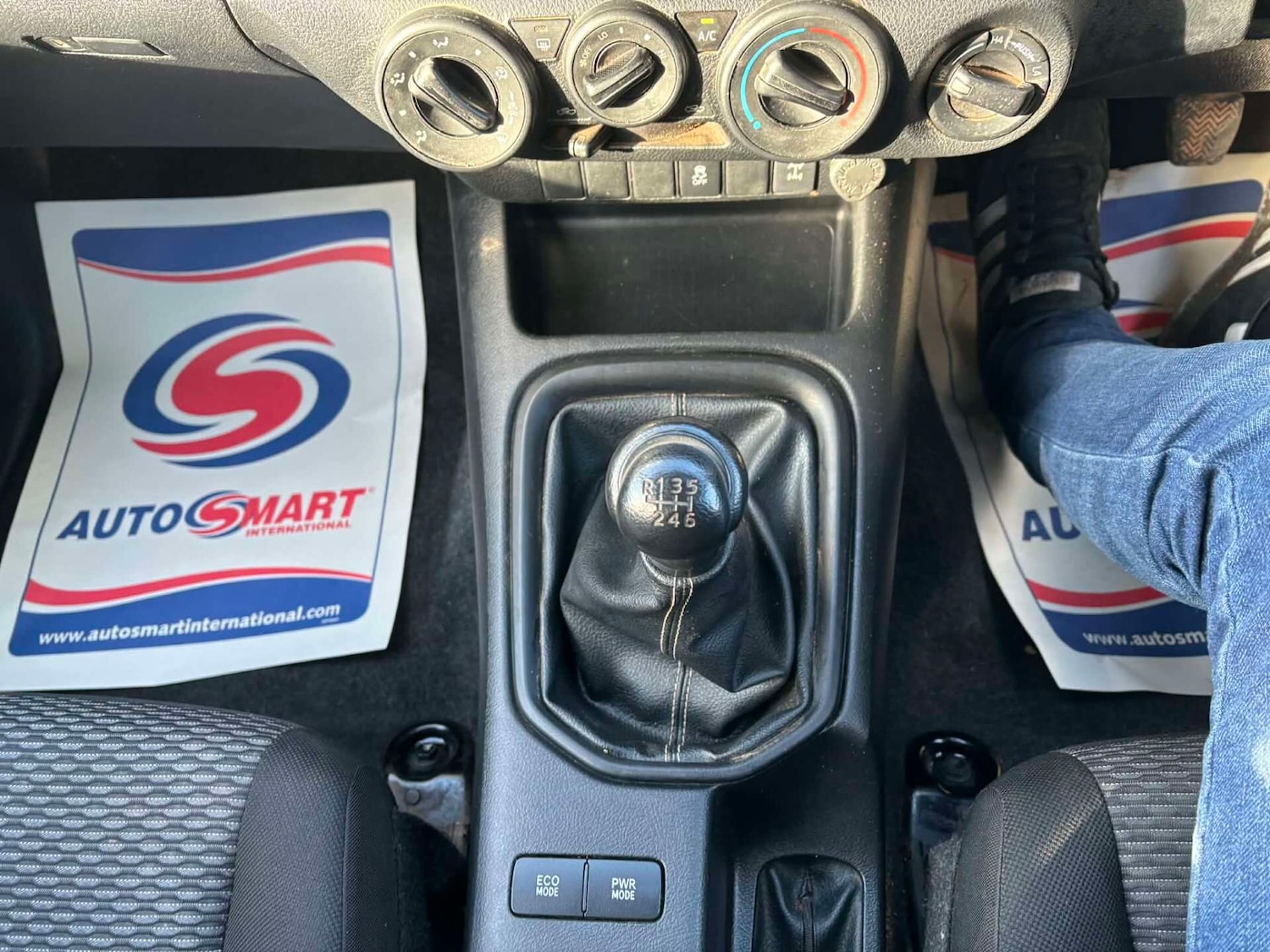 Used Toyota Hilux 2018 for sale - 76638749: Photo 16