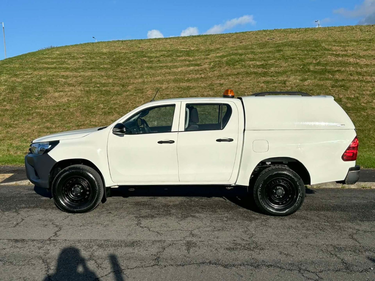 Used Toyota Hilux 2018 for sale - 76638749: Photo 7