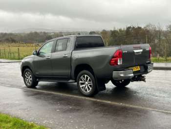Used Toyota Hilux 2019 for sale - 74817349: Photo