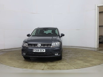 Used Volkswagen Tiguan 2019 for sale - 77797403: Photo