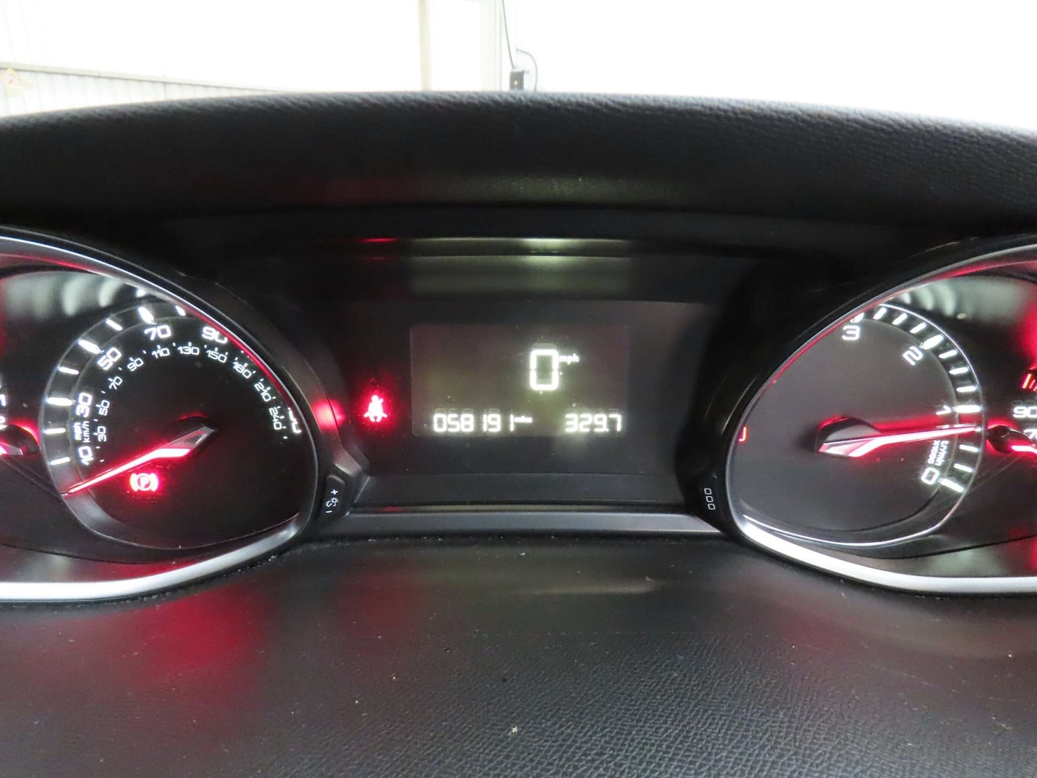 Used Peugeot 308 2016 for sale - 76476868: Photo 12