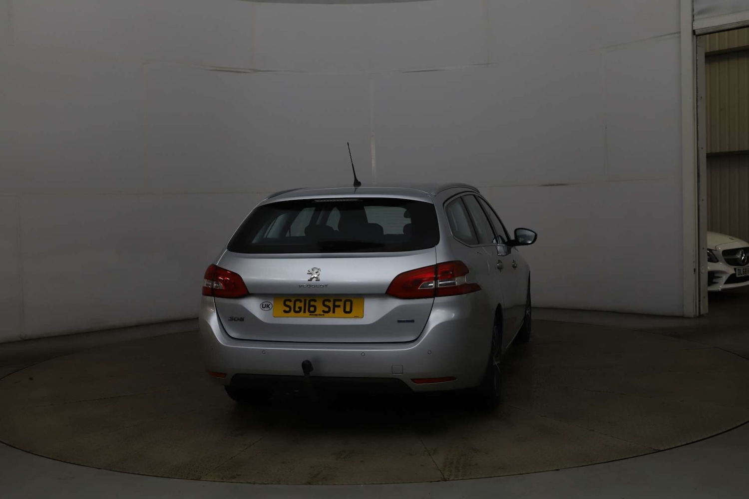 Used Peugeot 308 2016 for sale - 76476868: Photo 4