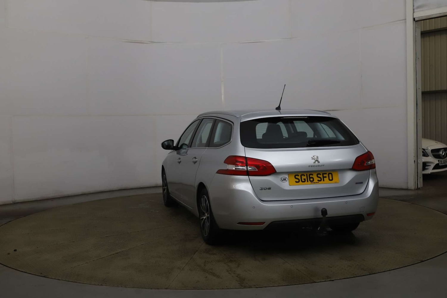 Used Peugeot 308 2016 for sale - 76476868: Photo 5