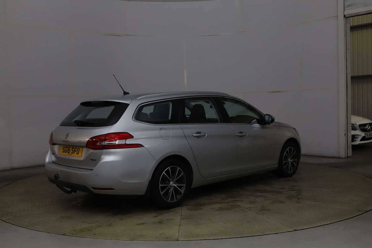 Used Peugeot 308 2016 for sale - 76476868: Photo 6