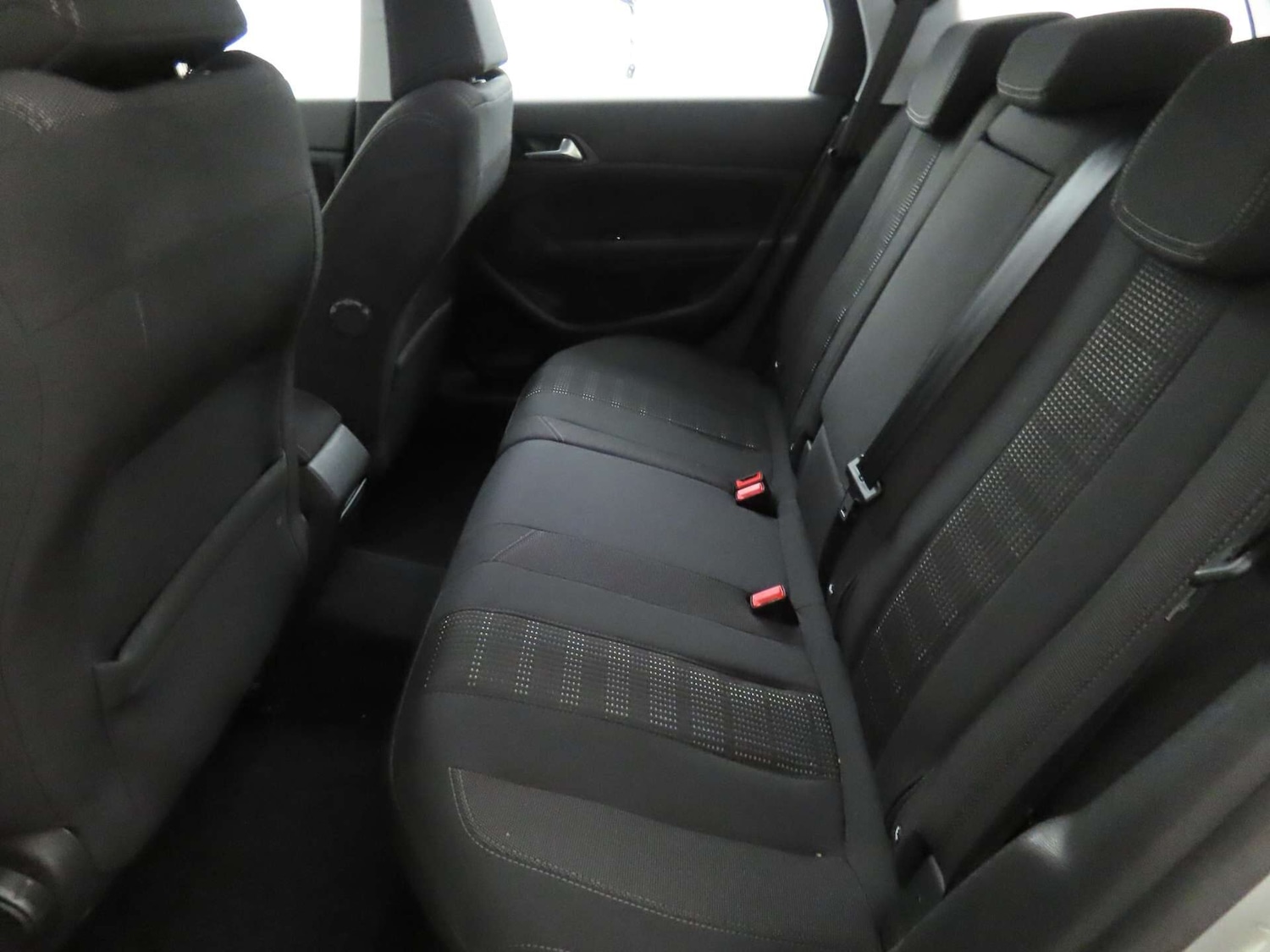 Used Peugeot 308 2016 for sale - 76476868: Photo 9