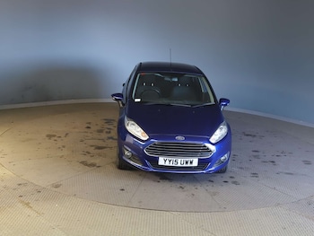 Used Ford Fiesta 2015 for sale - 77945551: Photo