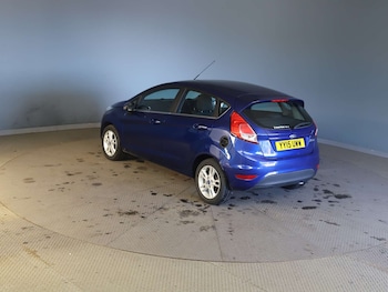 Used Ford Fiesta 2015 for sale - 77945551: Photo