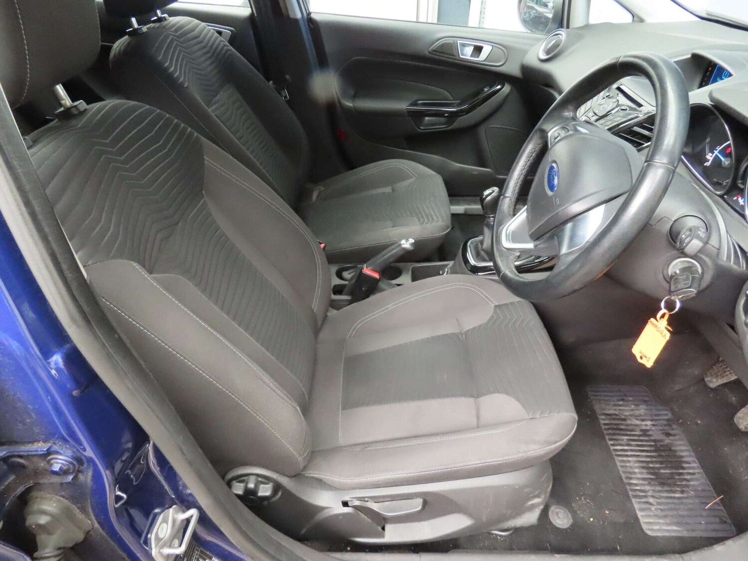 Used Ford Fiesta 2015 for sale - 77945551: Photo 6