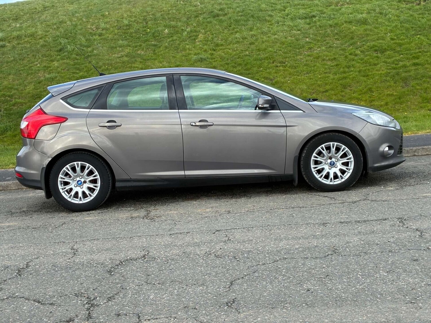 Used Kia Carens 2014 for sale - 78213397: Photo 8