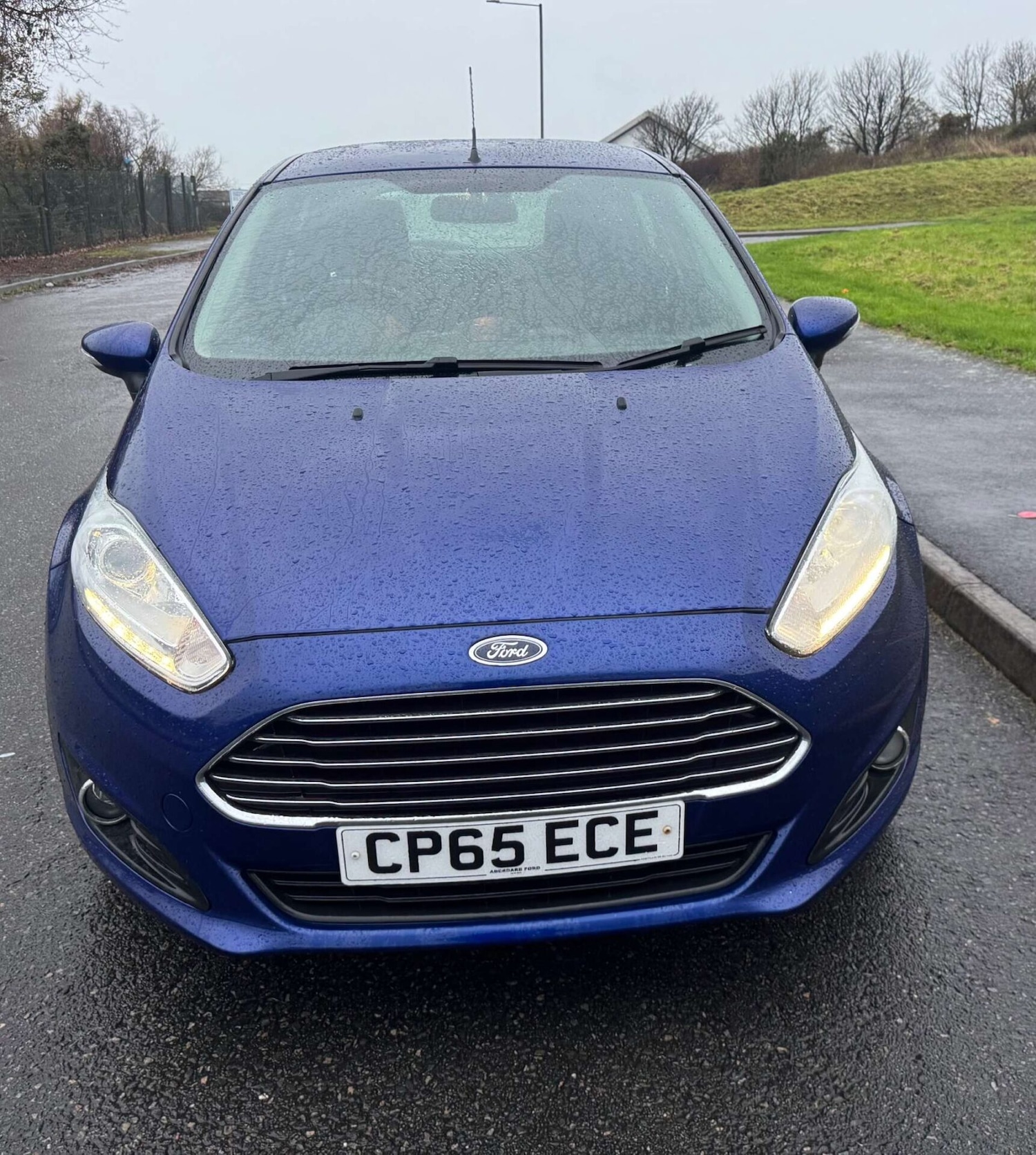Used Ford Fiesta 2015 for sale - 76588317: Photo 2