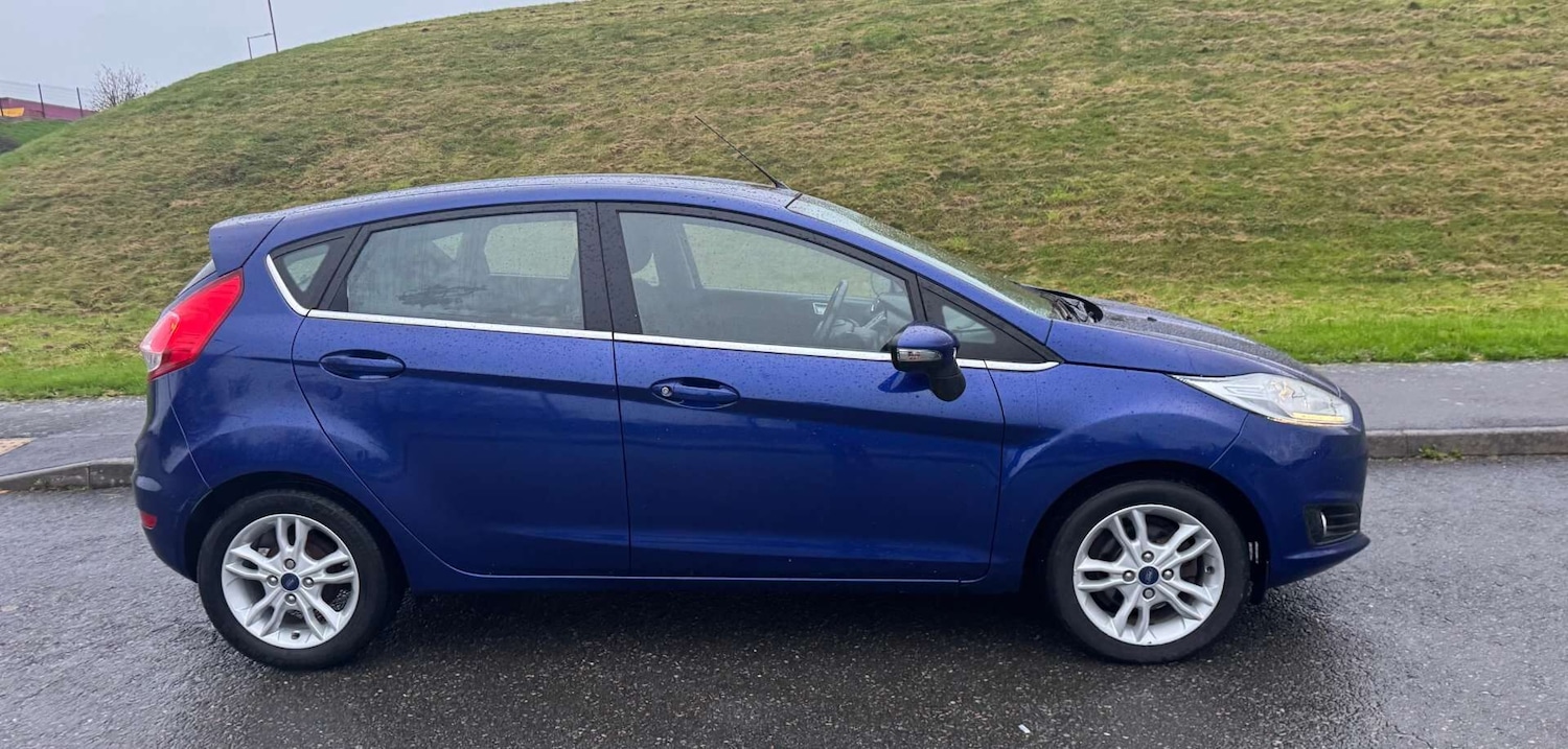 Used Ford Fiesta 2015 for sale - 76588317: Photo 3