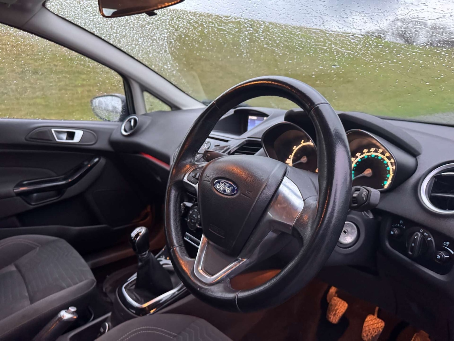 Used Ford Fiesta 2015 for sale - 76588317: Photo 7