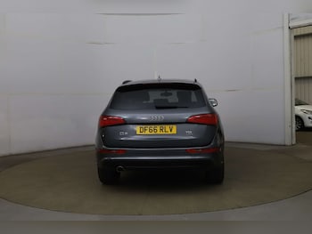Used Audi Q5 2017 for sale - 76205830: Photo