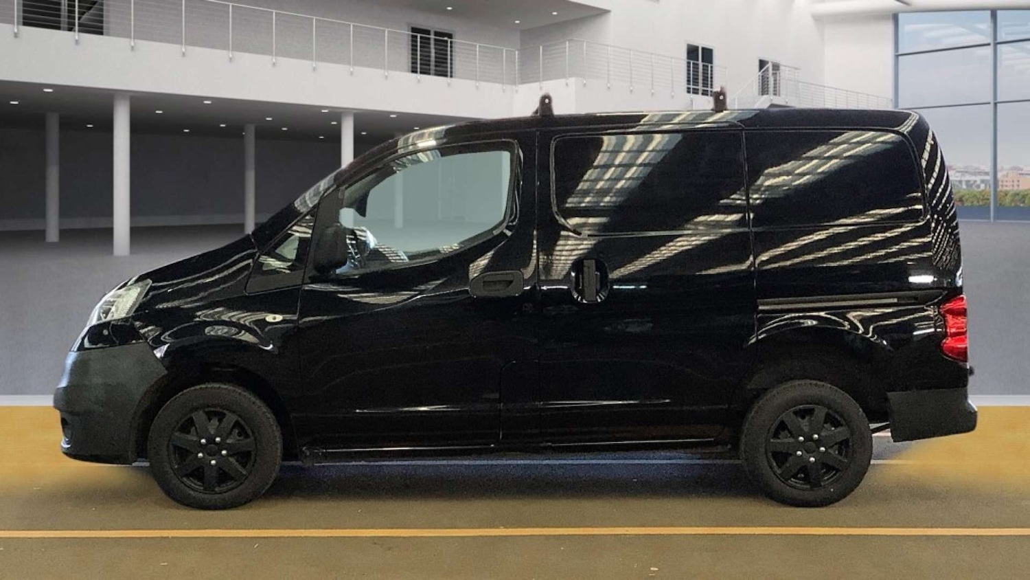 Used Nissan NV200 2014 for sale - 77797407: Photo 6