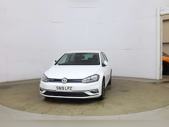 Used Volkswagen Golf 2019 for sale - 78681808: Photo