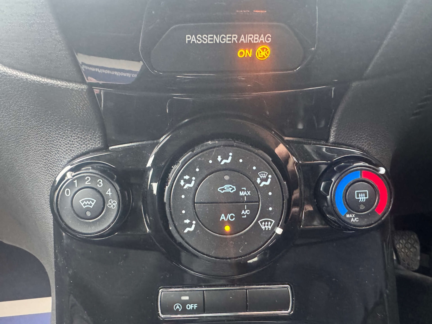 Used Ford Fiesta 2017 for sale - 76064021: Photo 12