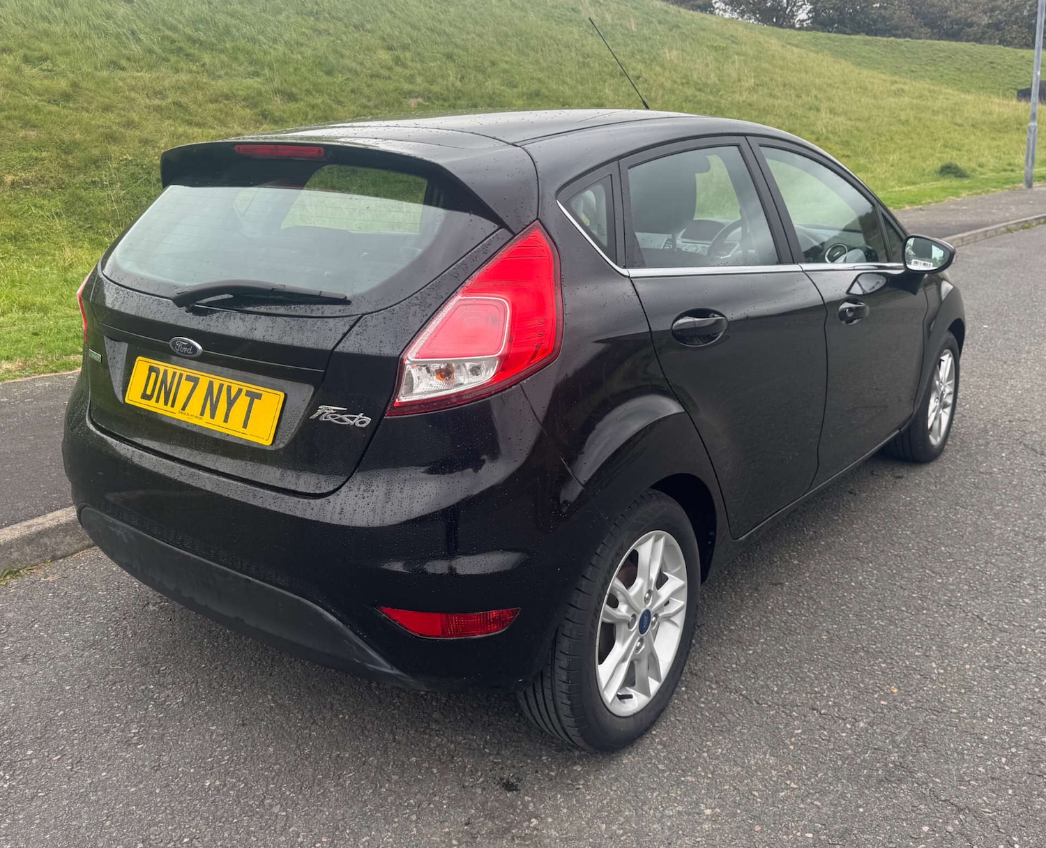 Used Ford Fiesta 2017 for sale - 76064021: Photo 4