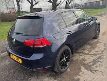 Used Volkswagen Golf 2013 for sale - 77675569: Photo