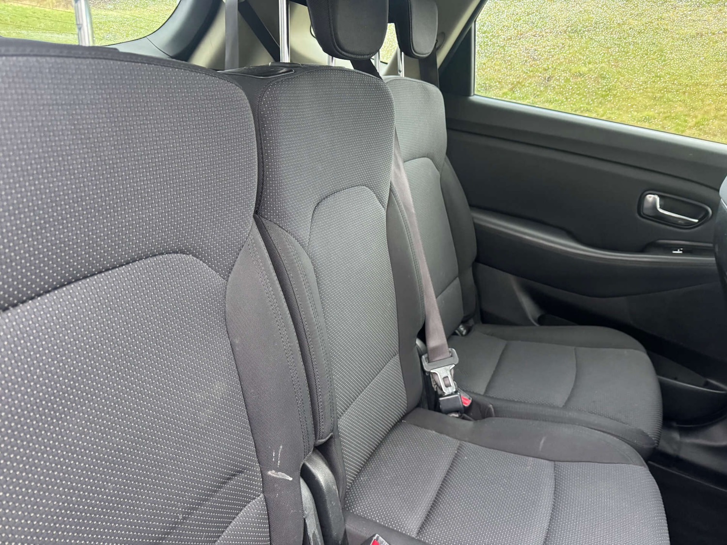 Used Kia Carens 2014 for sale - 77543725: Photo 9