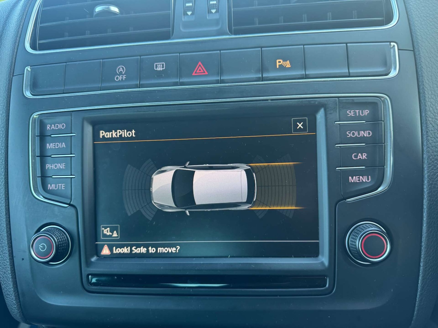 Used Volkswagen Polo 2016 for sale - 76748076: Photo 11