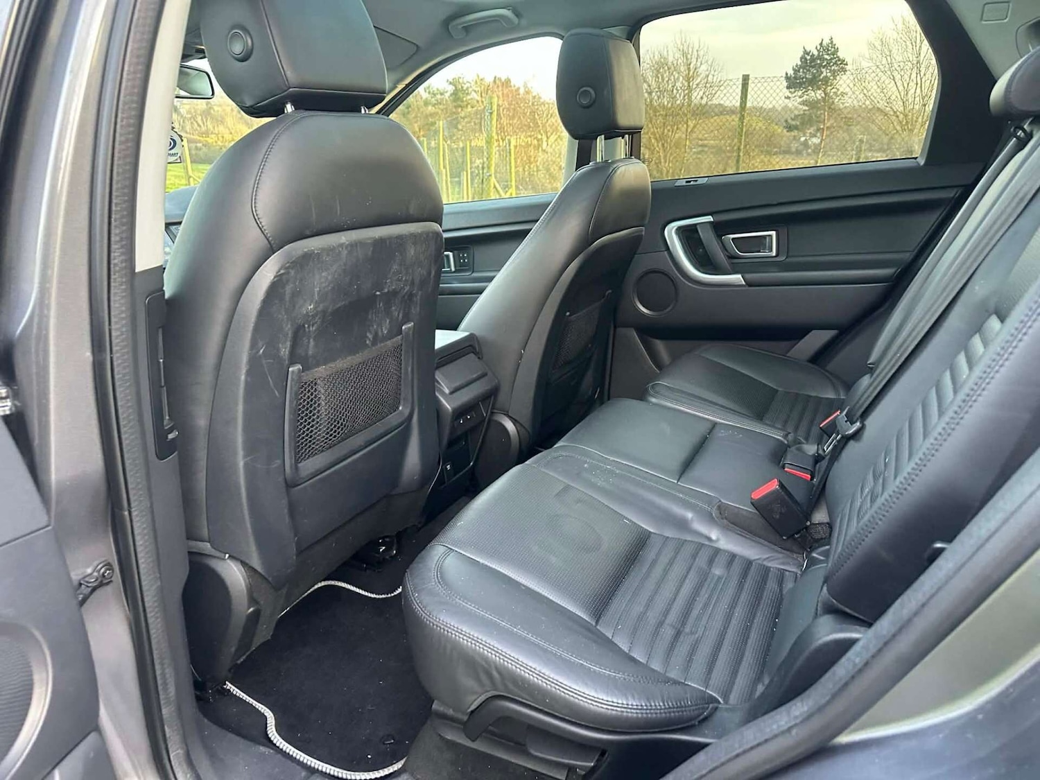 Used Land Rover Discovery Sport 2015 for sale - 77844835: Photo 11