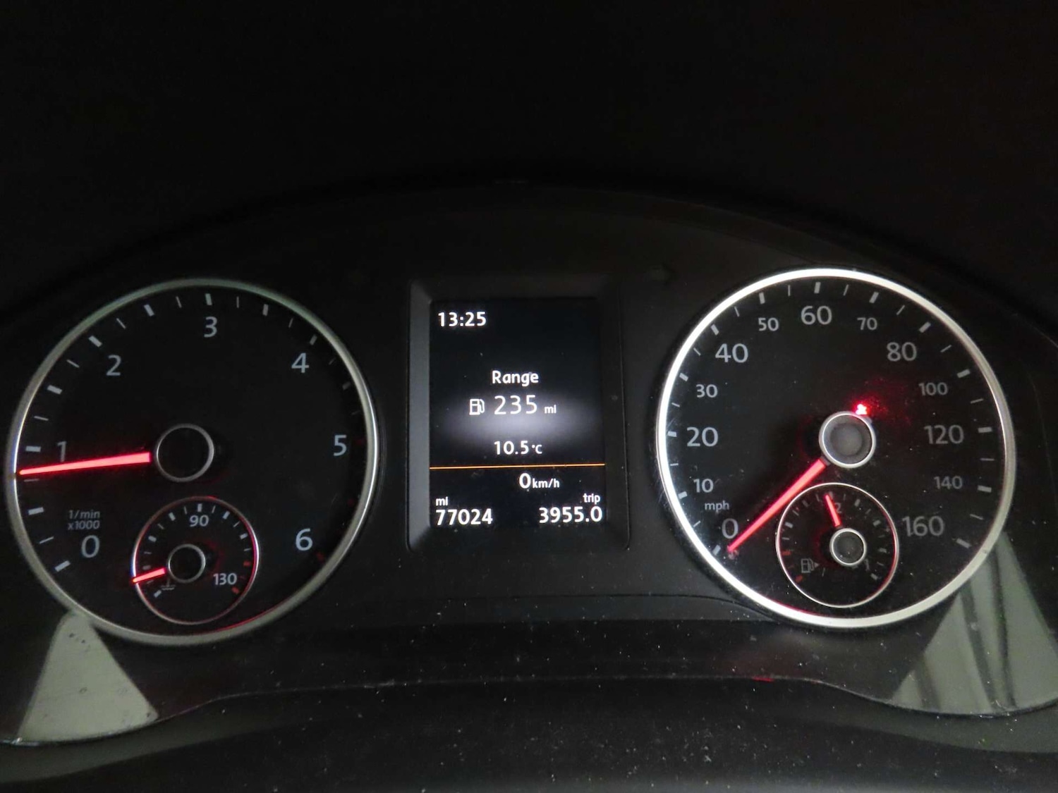 Used Volkswagen Tiguan 2015 for sale - 76968496: Photo 7