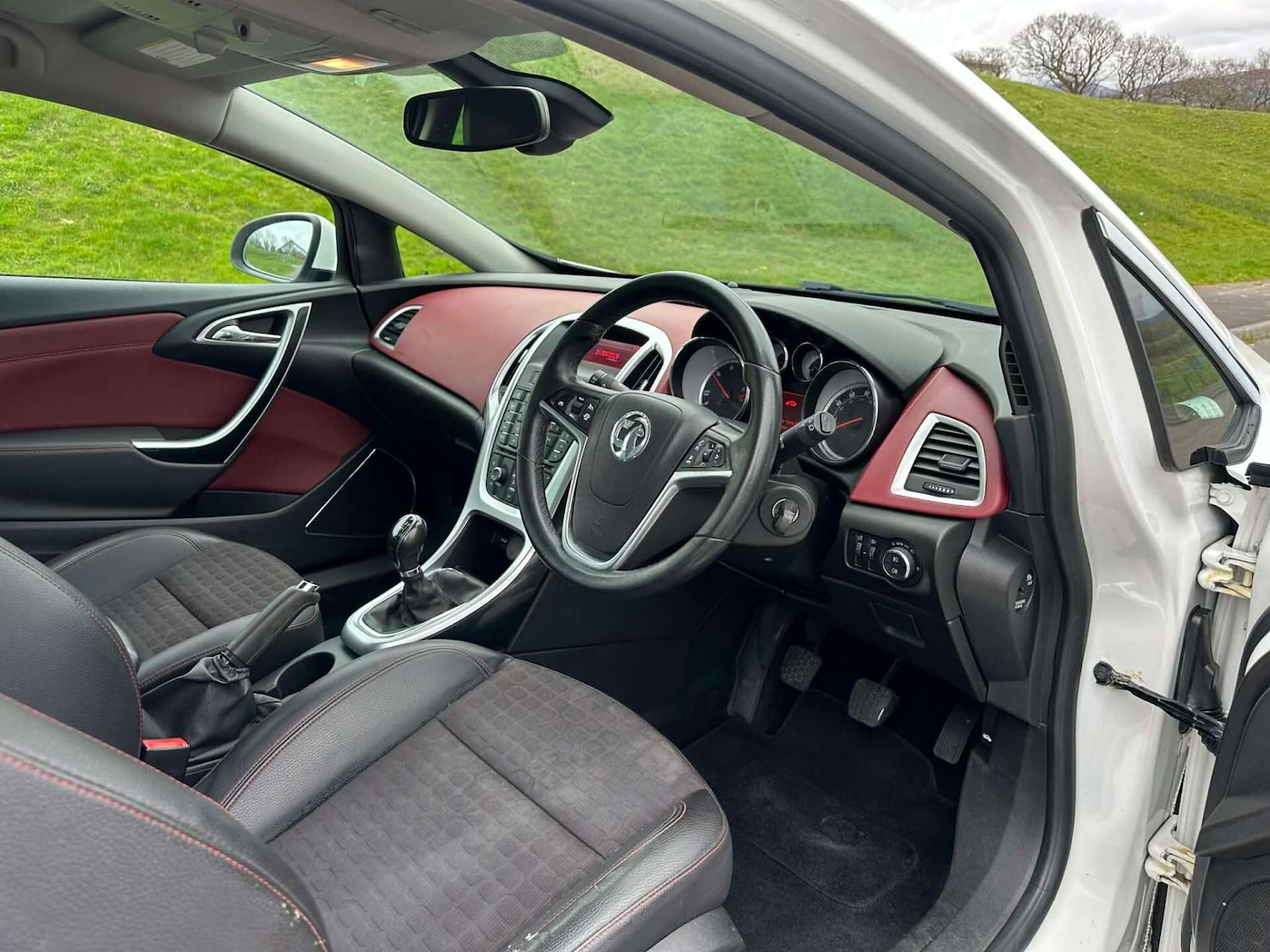 Used Vauxhall Astra 2014 for sale - 78077975: Photo 9
