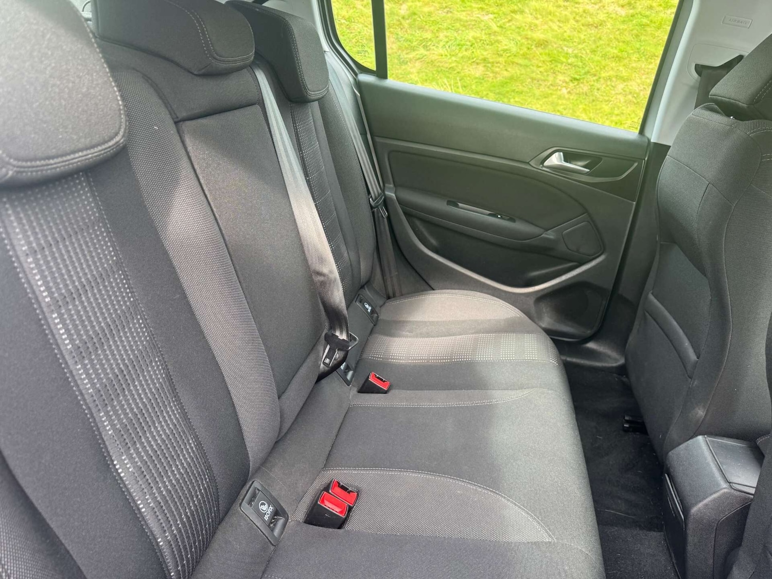 Used Peugeot 308 2016 for sale - 76142773: Photo 10