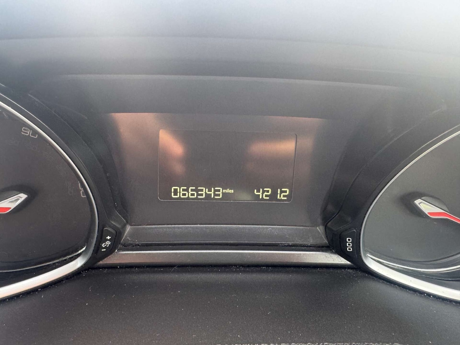 Used Peugeot 308 2016 for sale - 76142773: Photo 11