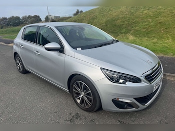 Peugeot - 308