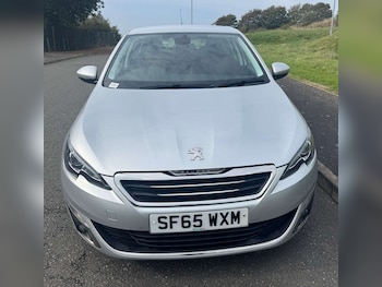 Used Peugeot 308 2016 for sale - 76142773: Photo 2