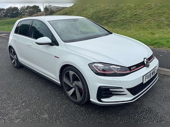 Volkswagen - Golf