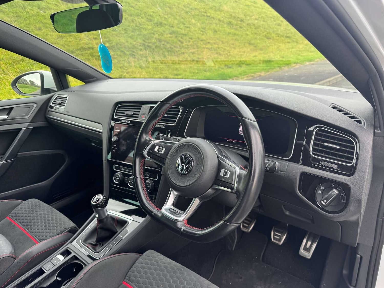 Used Volkswagen Golf 2018 for sale - 76142779: Photo 7