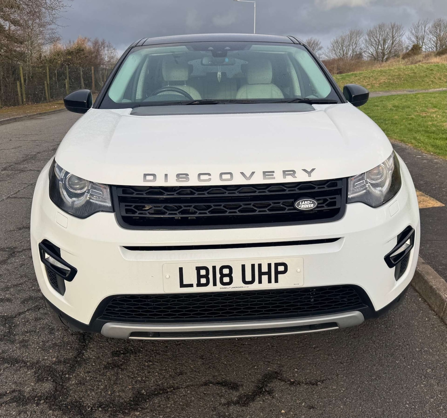Used Land Rover Discovery Sport 2018 for sale - 77447664: Photo 2