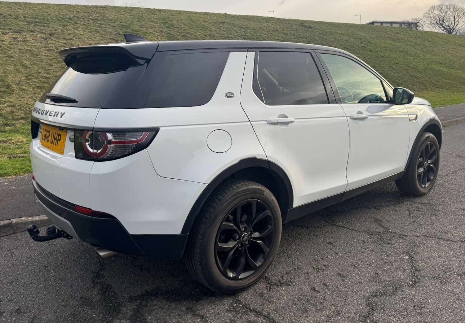 Used Land Rover Discovery Sport 2018 for sale - 77447664: Photo 4