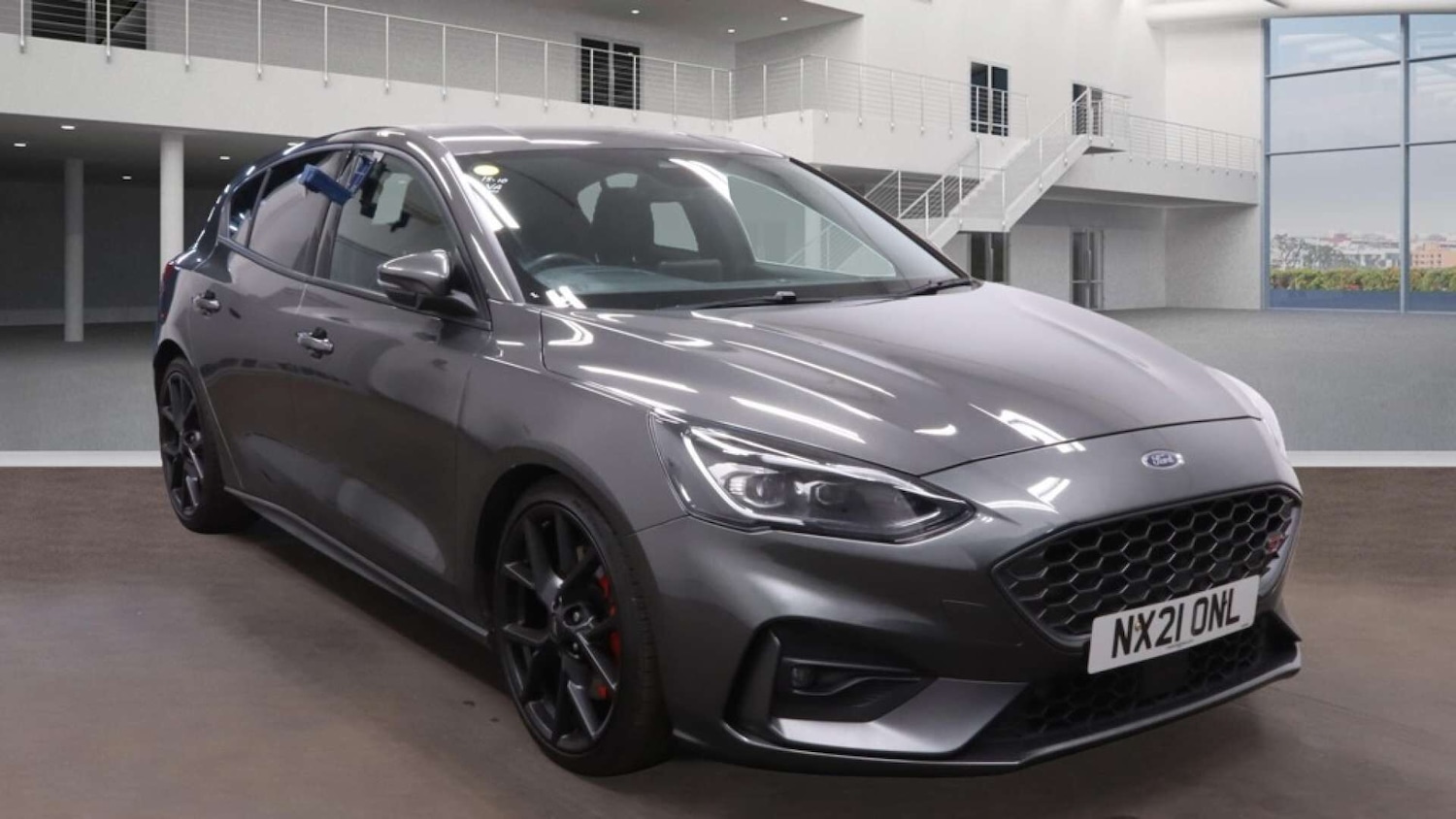 Used Ford Focus 2021 for sale - 76392372: Photo 1