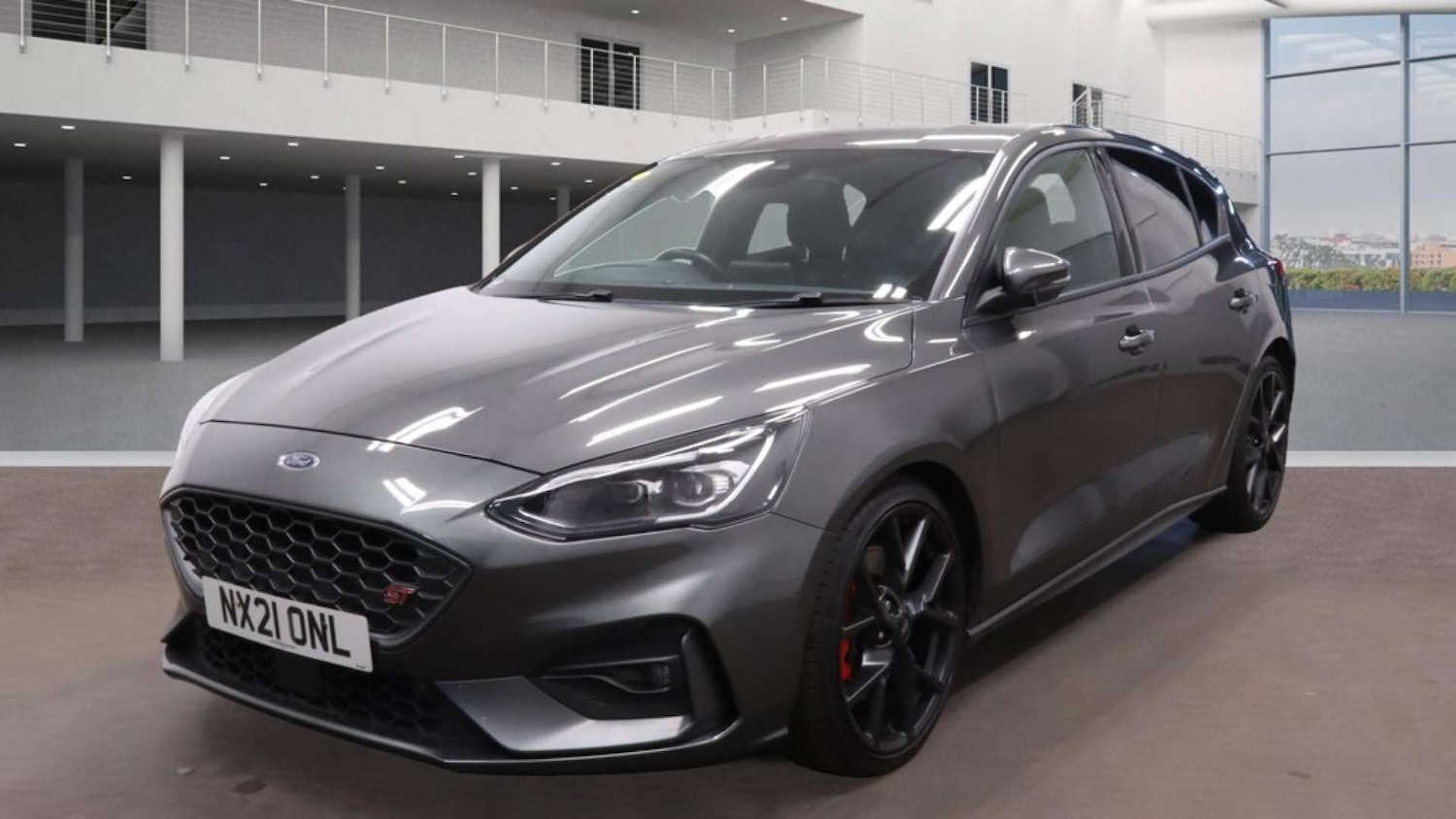 Used Ford Focus 2021 for sale - 76392372: Photo 2