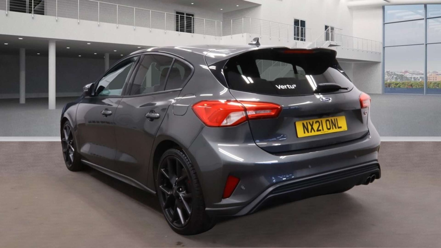 Used Ford Focus 2021 for sale - 76392372: Photo 3