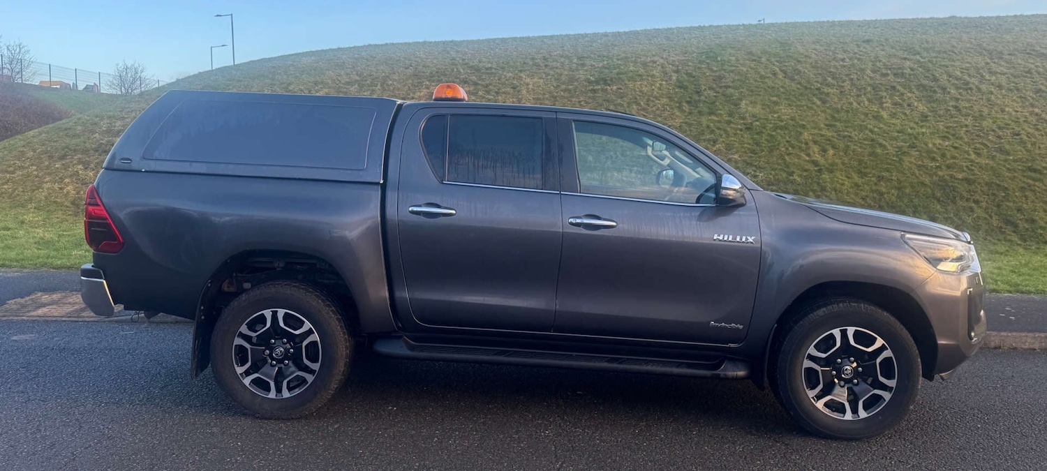 Used Toyota Hilux 2021 for sale - 77211336: Photo 4