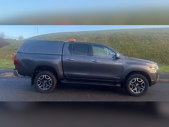 Used Toyota Hilux 2021 for sale - 77211336: Photo